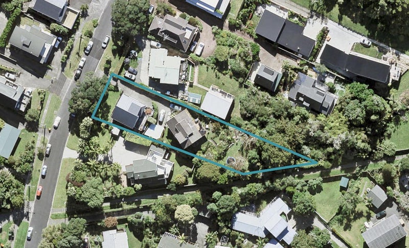 2/85 Hebron Road, Waiake, Auckland - Carousel 1