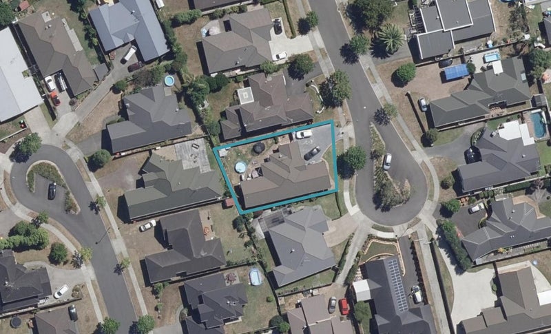 12 Grasmere Court, Huntington, Hamilton - Carousel 1
