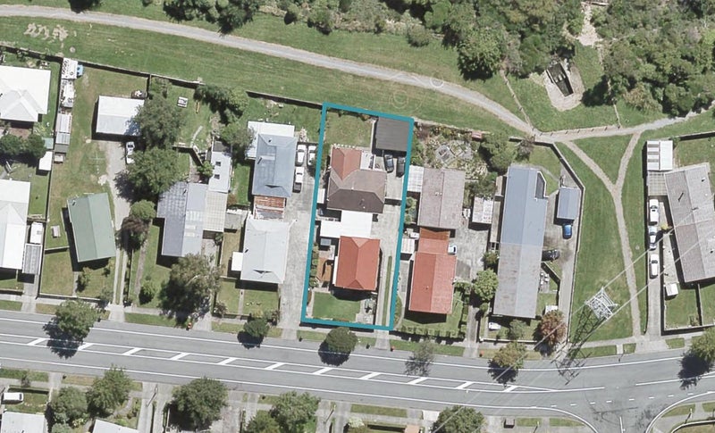 1/67 Gemstone Drive, Birchville, Upper Hutt - Carousel 1