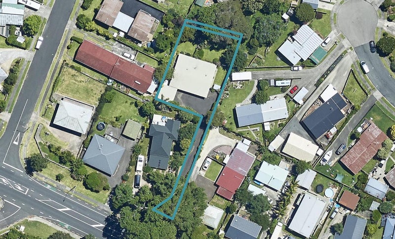 303A Waihi Road, Judea, Tauranga - Carousel 1