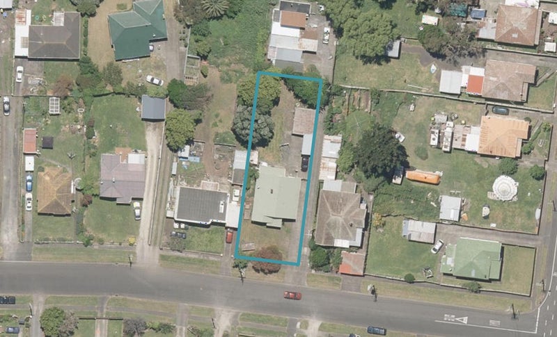 50 Bignell Street, Gonville, Whanganui - Carousel 1
