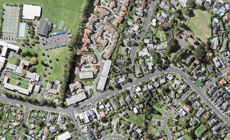 69F Roberta Avenue, Glendowie, Auckland - Carousel 1