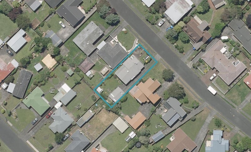 37 Exeter Crescent, Springvale, Whanganui - Carousel 1