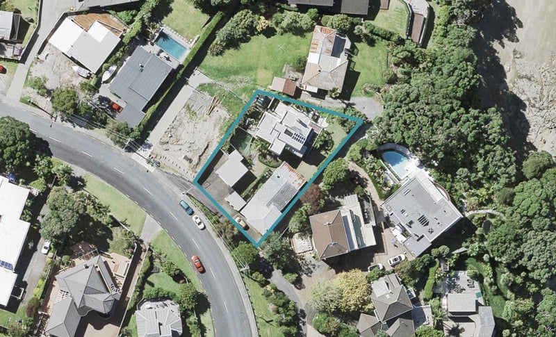 1/59 Beach Road, Castor Bay, Auckland - Carousel 1