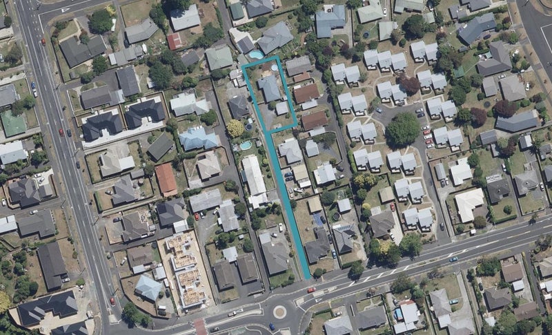 175 Clarkin Road, Fairfield, Hamilton - Carousel 1