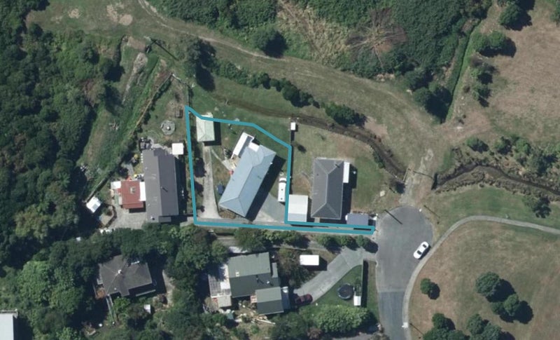 43A Tangare Drive, Takapuwahia, Porirua - Carousel 1