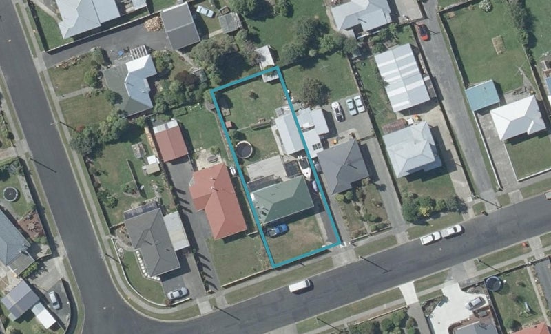 20 Viscount Road, Waldronville, Dunedin - Carousel 1