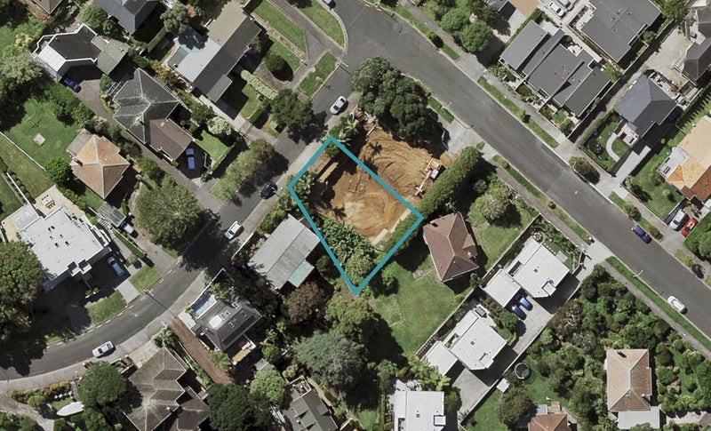 43 Awarua Crescent, Orakei, Auckland - Carousel 1