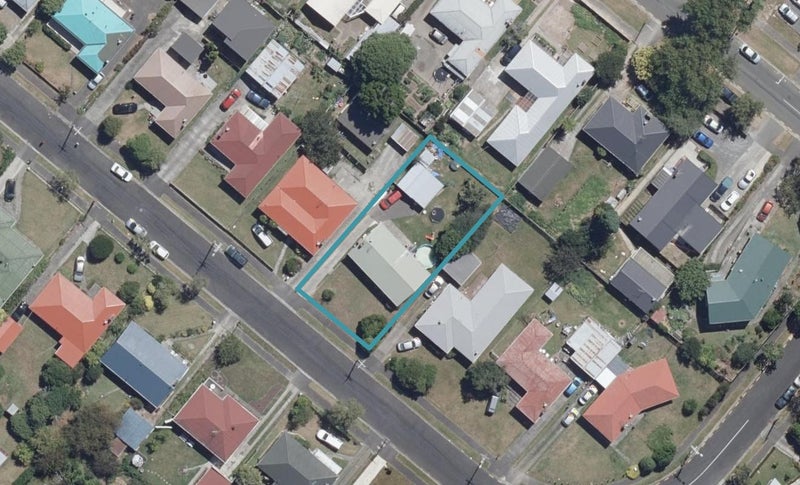 19 Liston Crescent, Hillcrest, Hamilton - Carousel 1