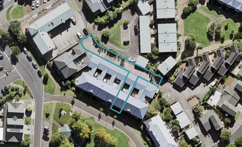 6A Tuscany Way, Te Atatu Peninsula, Auckland - Carousel 1
