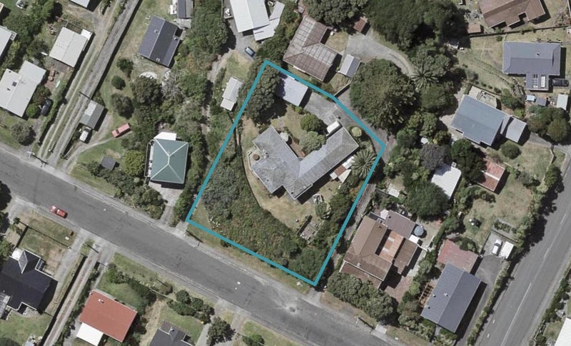 42 Toi Street, Otaki Beach, Otaki - Carousel 1