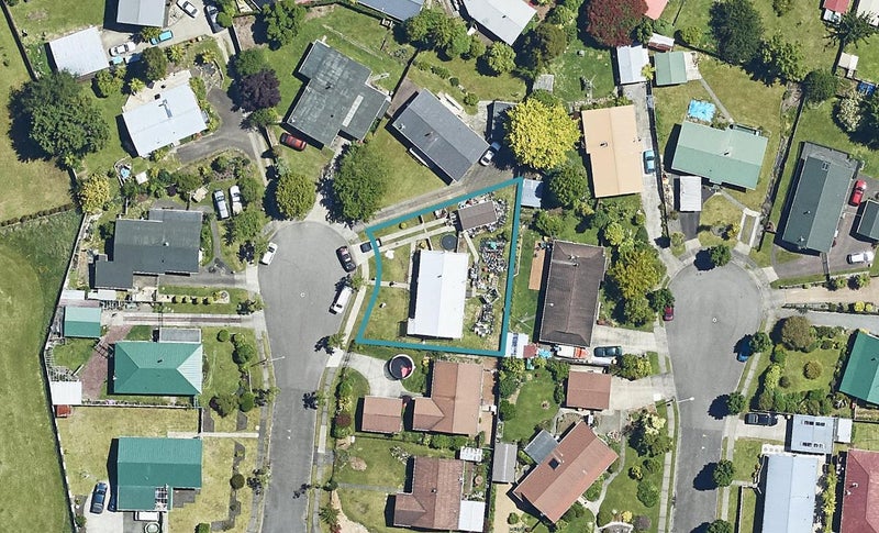 3 Amber Place, Pukehangi, Rotorua - Carousel 1