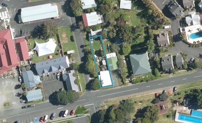 5 Church Street, Russell, Russell - Carousel 1