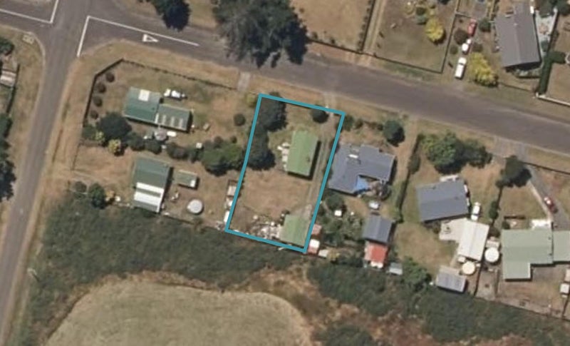3 Ramona Avenue, Waitarere Beach, Levin - Carousel 1