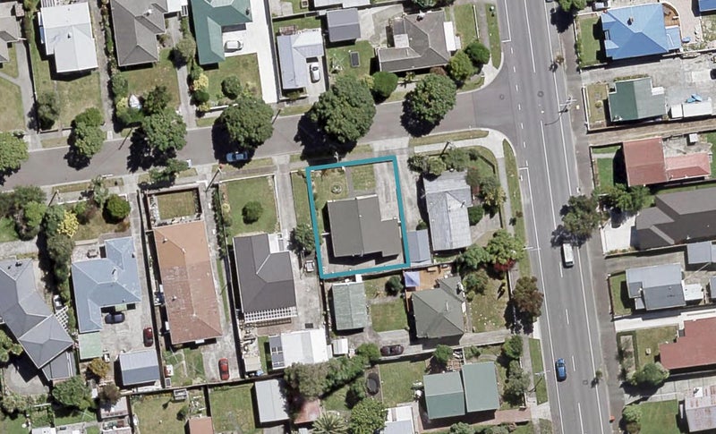 1 Hall Grove, Ebdentown, Upper Hutt - Carousel 1
