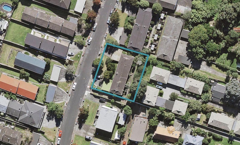 6/23 Don Croot Street, Western Springs, Auckland - Carousel 1