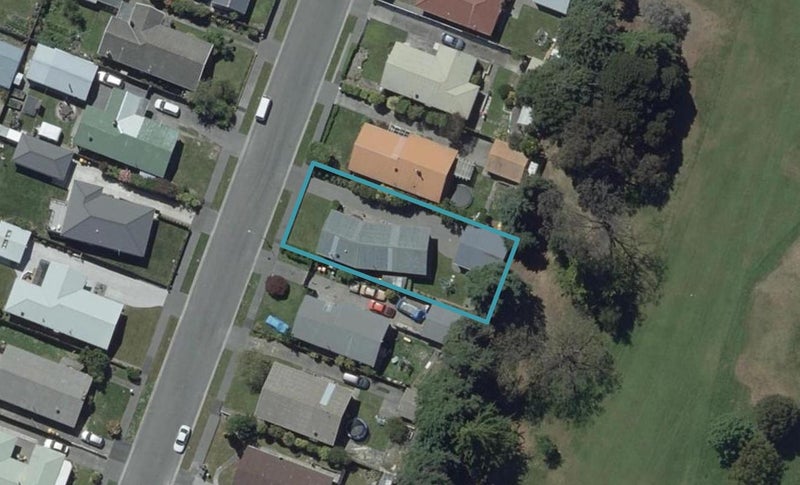 18 Waratah Street, Avondale, Christchurch - Carousel 1