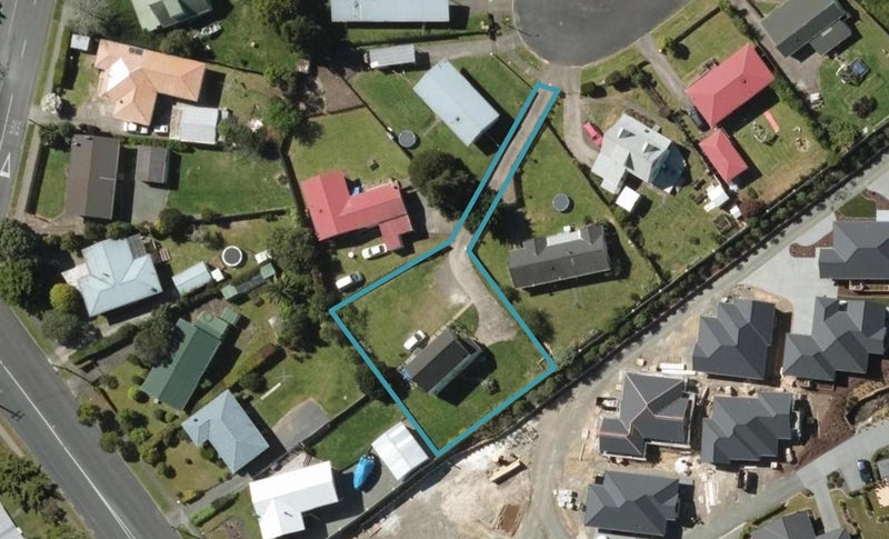 16 Steere Place, Tikipunga, Whangarei - Carousel 1