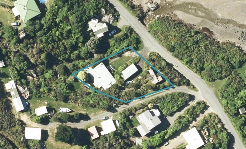 180 Elaine Bay Road, Elaine Bay, Marlborough Sounds - Carousel 1