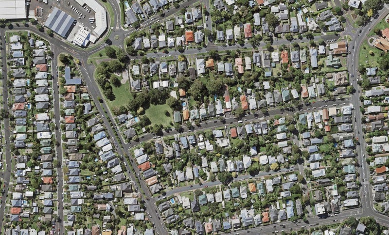 32 Hastings Parade, Devonport, Auckland - Carousel 1