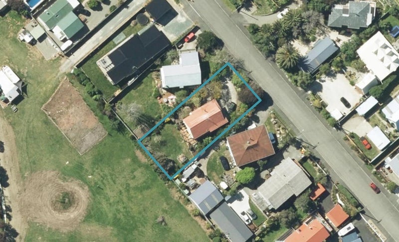 16 Broadsea Avenue, Ruby Bay, Mapua - Carousel 1