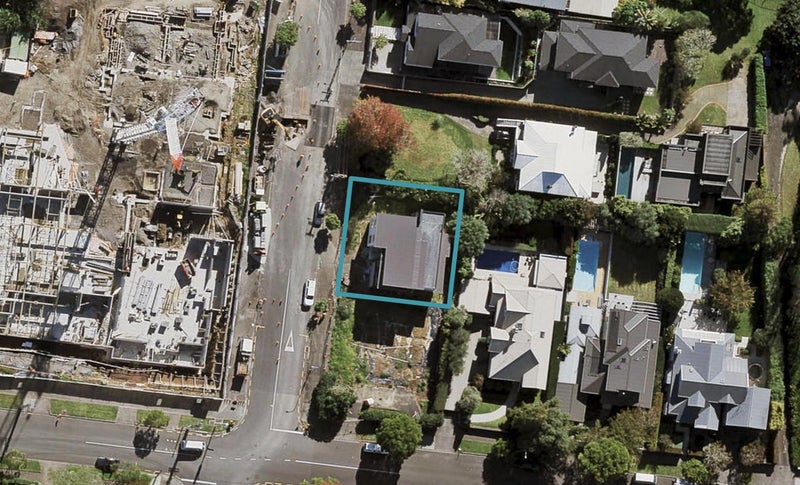 8 Rakau Street, Remuera, Auckland - Carousel 1