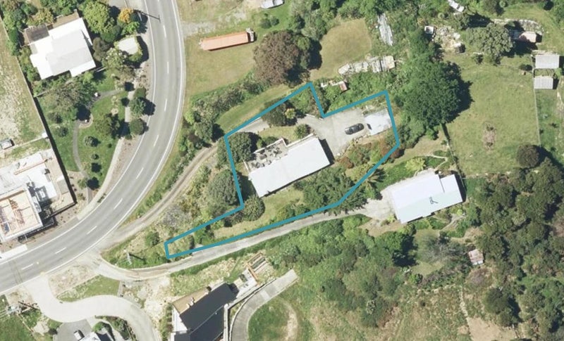 330 Waikawa Road, Waikawa, Picton - Carousel 1