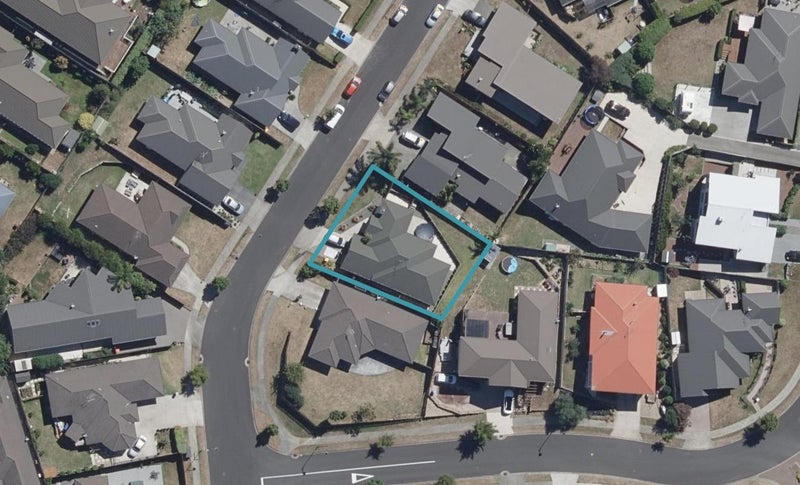 32 Heathfield Avenue, Huntington, Hamilton - Carousel 1