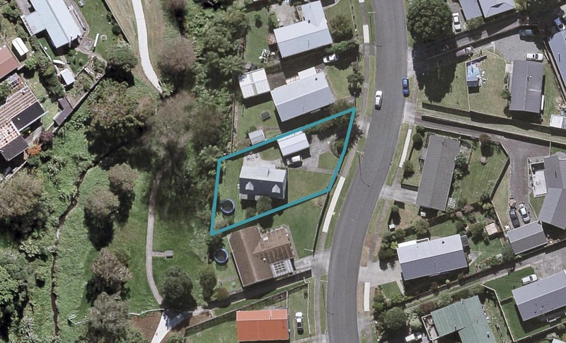 25 Lantana Avenue, Bell Block, New Plymouth - Carousel 1