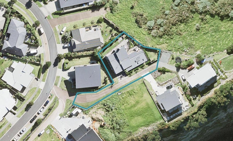 47 Hawaiian Parade, Arkles Bay, Whangaparaoa - Carousel 1