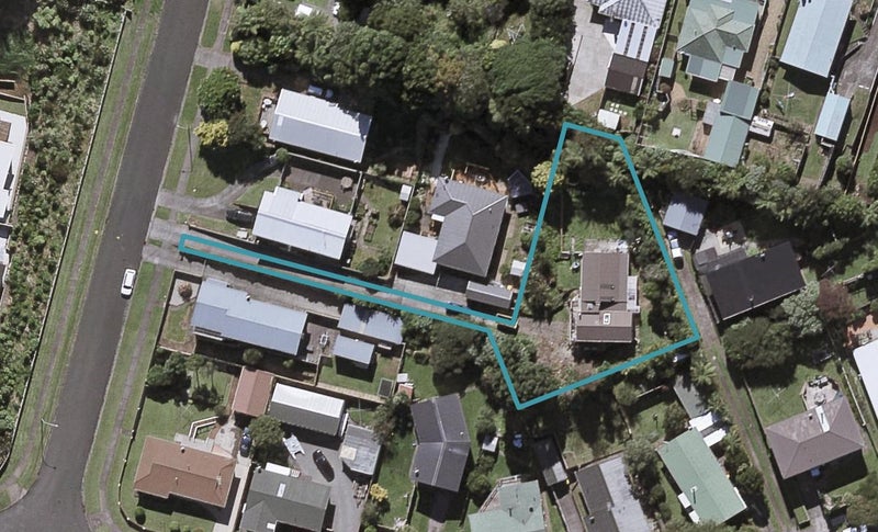 7B Poharama Place, Marfell, New Plymouth - Carousel 1