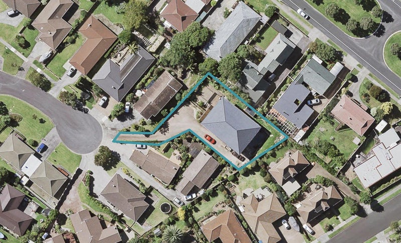 39 Cromdale Avenue, Highland Park, Auckland - Carousel 1
