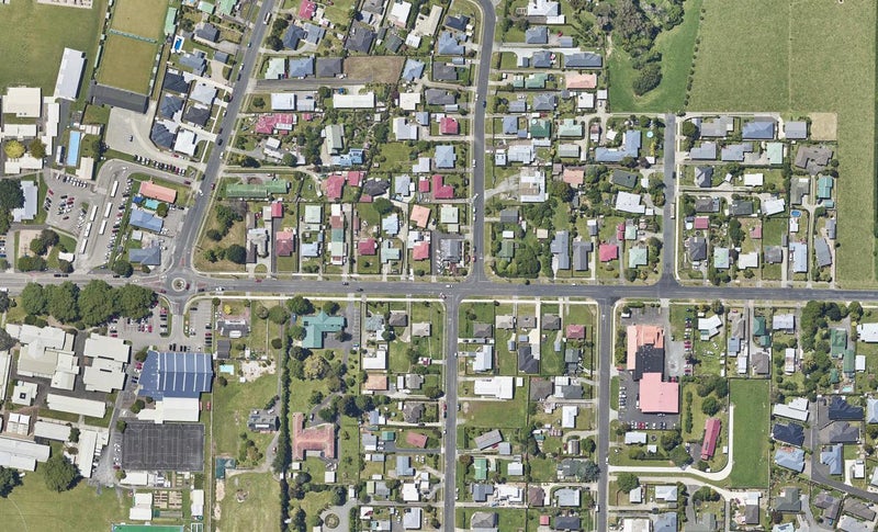 52 BEACH ROAD , Katikati, Western Bay Of Plenty - Carousel 1