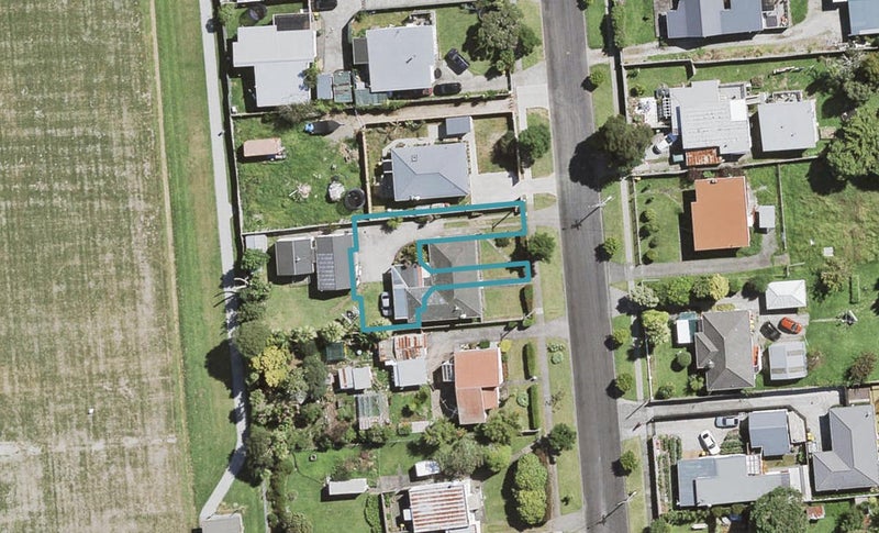 11 Arney Road, Ranui, Auckland - Carousel 1