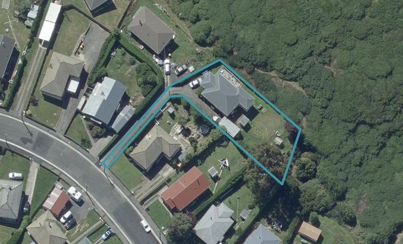 16 Turnbull Street, Brockville, Dunedin - Carousel 1