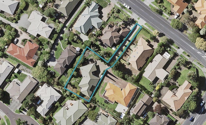 12 Kilimanjaro Drive, Northpark, Auckland - Carousel 1