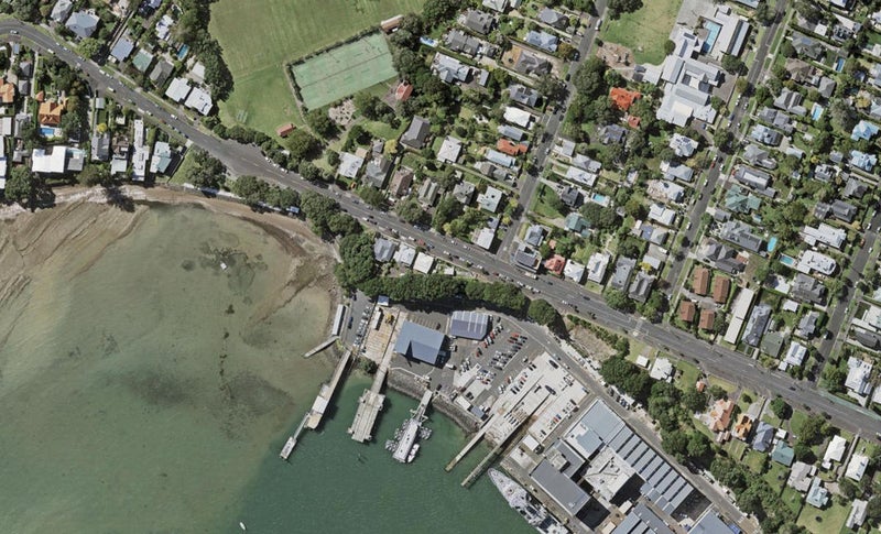 139 Calliope Road, Stanley Point, Auckland - Carousel 1