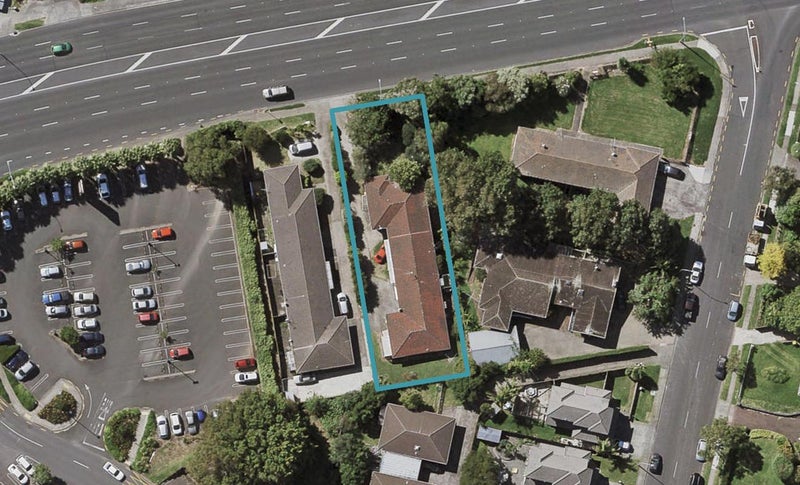 2/171 Pakuranga Road, Pakuranga, Auckland - Carousel 1