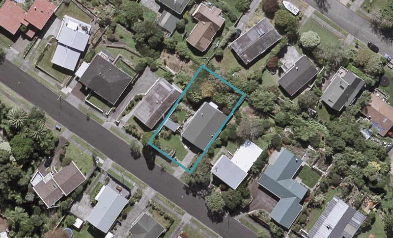 23 Nevada Drive, Merrilands, New Plymouth - Carousel 1