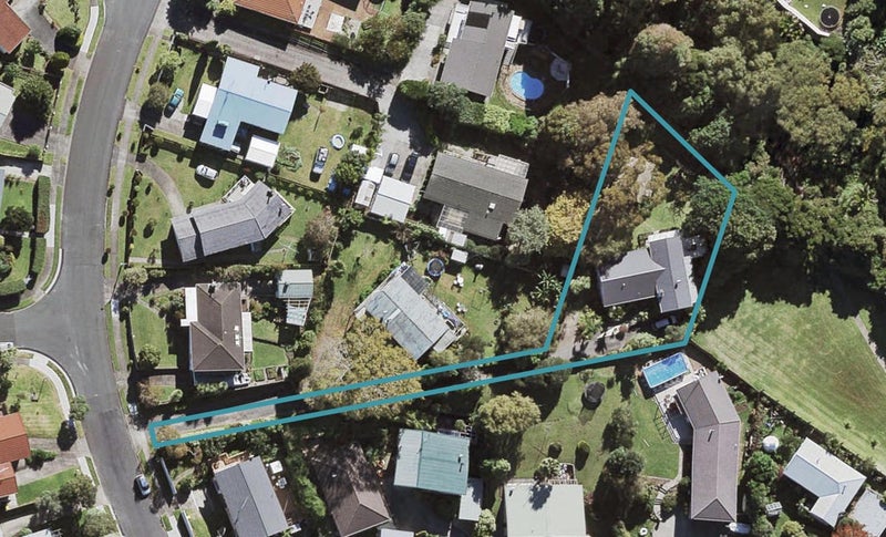 5 Betsland Crescent, Hillcrest, Auckland - Carousel 1