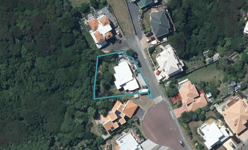 9 Glengavel Grove, Papakowhai, Porirua - Carousel 1