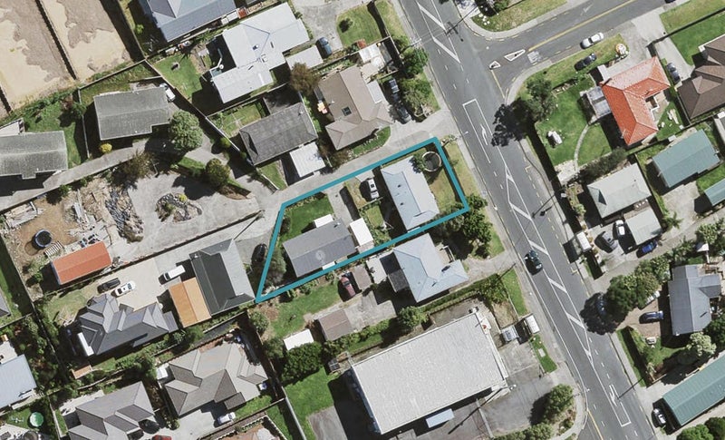 2/146A Don Buck Road, Massey, Auckland - Carousel 1