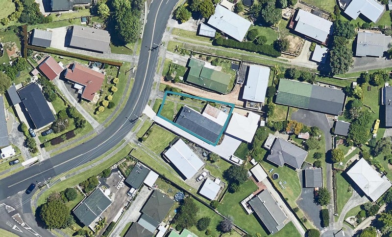 54 Sherwood Street, Bellevue, Tauranga - Carousel 1