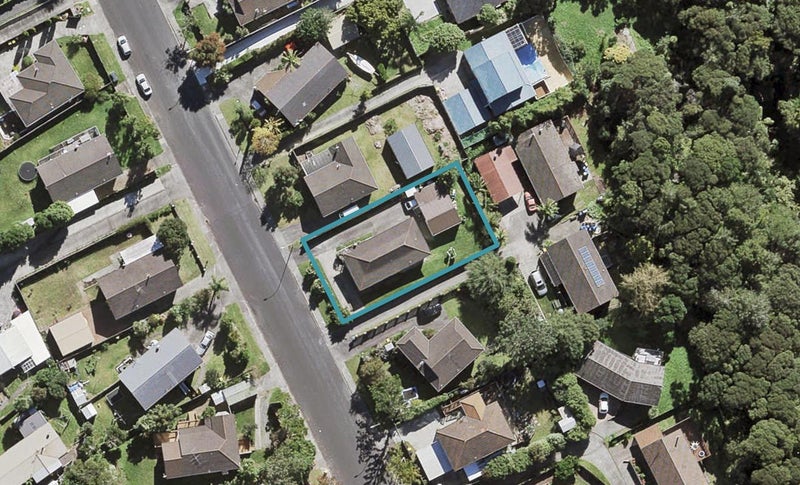 73 Lynn Road, Bayview, Auckland - Carousel 1