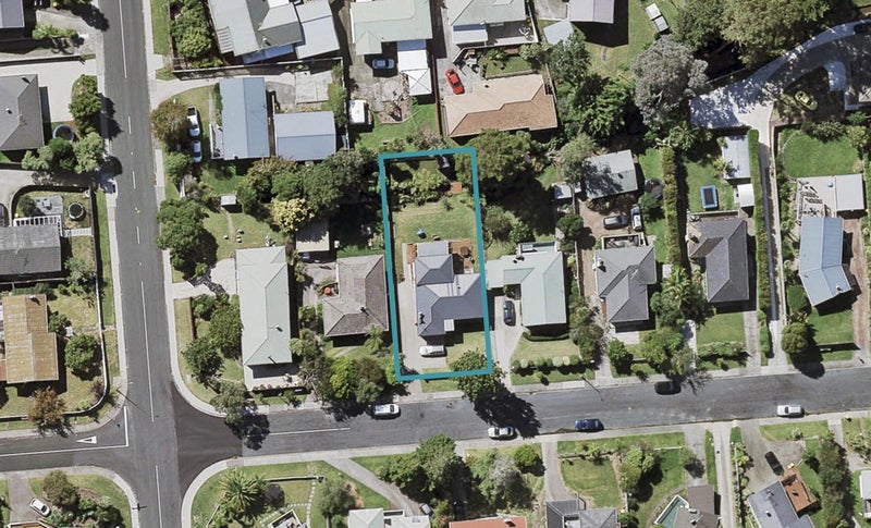 6 Linwood Avenue, Forrest Hill, Auckland - Carousel 1