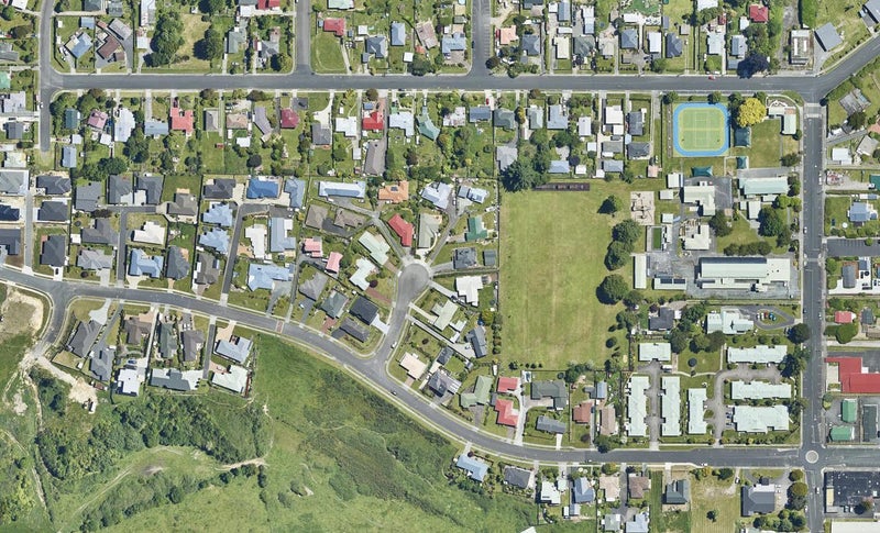 9 Everard Place, Ngongotaha, Rotorua - Carousel 1