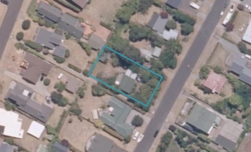 11 Teti Street, Wharewaka, Taupō - Carousel 1