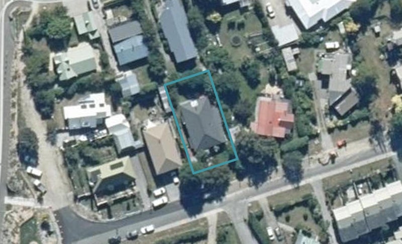 8 Robertson Street, Frankton, Queenstown - Carousel 1