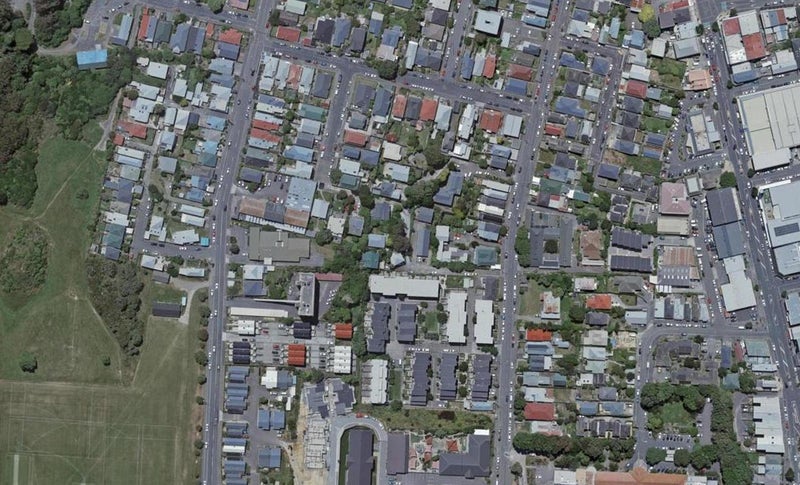 18 Brixham Way, Newtown, Wellington - Carousel 1