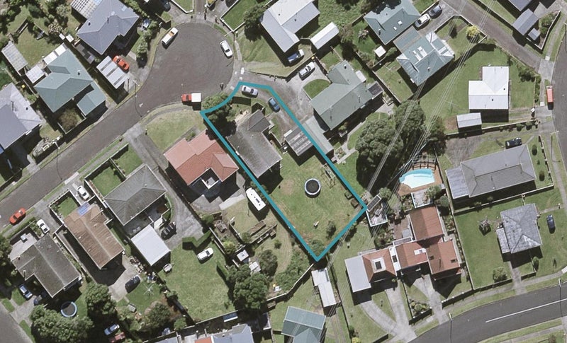 10 Pomare Place, Spotswood, New Plymouth - Carousel 1